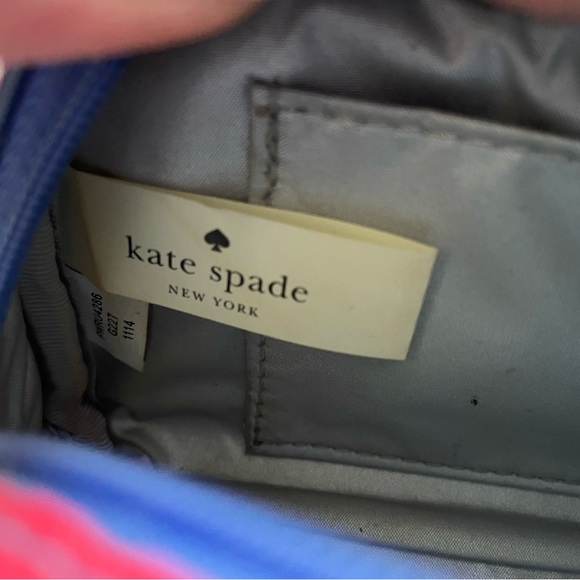 Rare Kate Spade Retail Dome Makeup Pouch - Picture 8 of 8